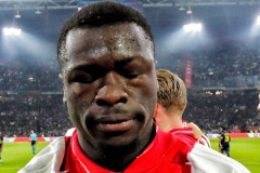 20岁新星加盟皇马在即：曼联7000万欧元抢夺卡塞米罗接班人